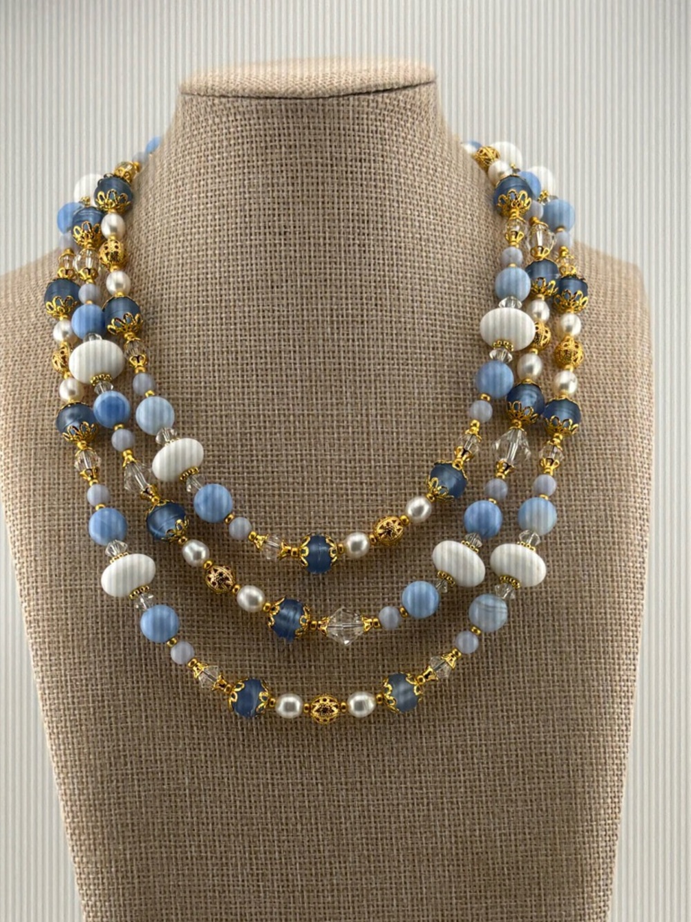 Opera Length Milk Glass Blue Lace Agate, Lamp-work and Czech glass - Picture 5 of 5